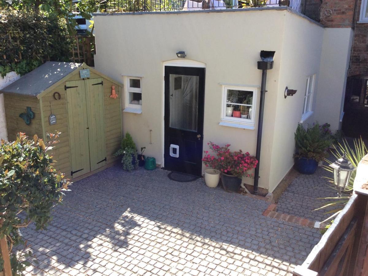 Old Street B&B Upton upon Severn Bagian luar foto